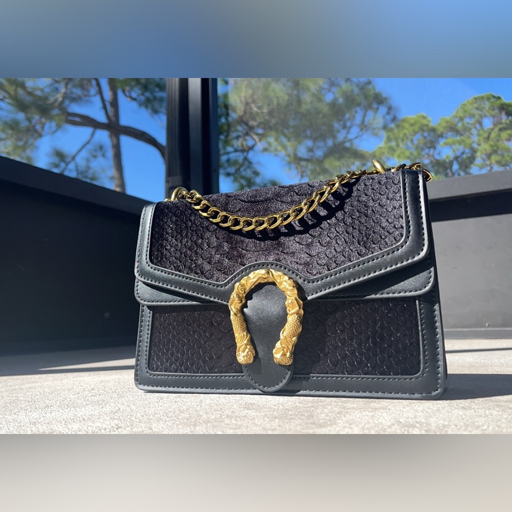 Black purse